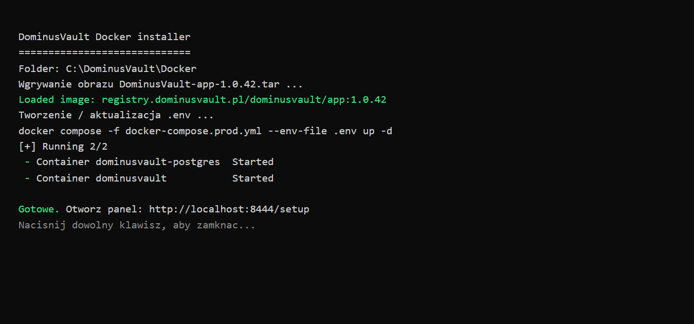 Konsola install.cmd podczas instalacji Docker